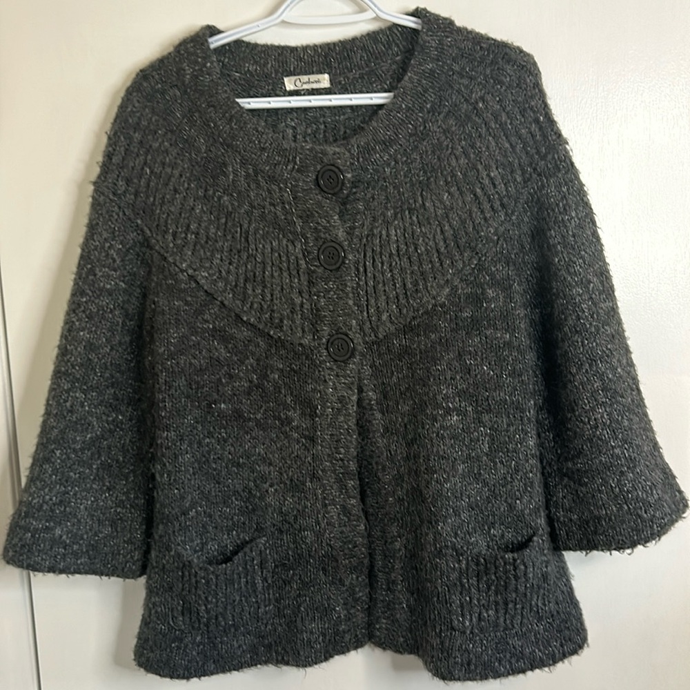 Carducci VGUC beautiful 3 button cardi, Acrylic